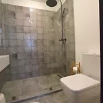 Luxury By Hi5 - Bajcsy Apartman