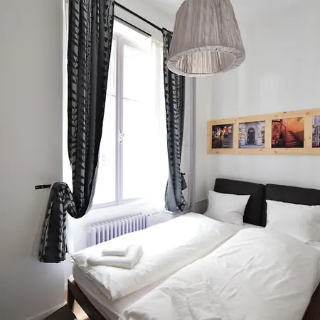 Luxury By Hi5 - Bajcsy Apartment