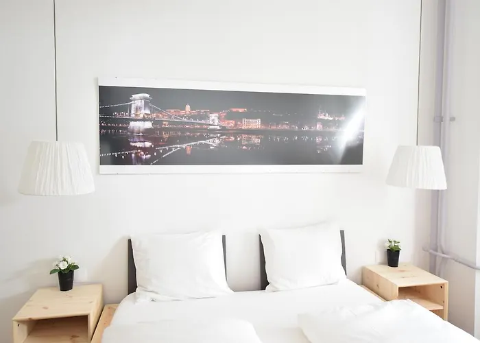 Luxury By Hi5 - Bajcsy Apartman