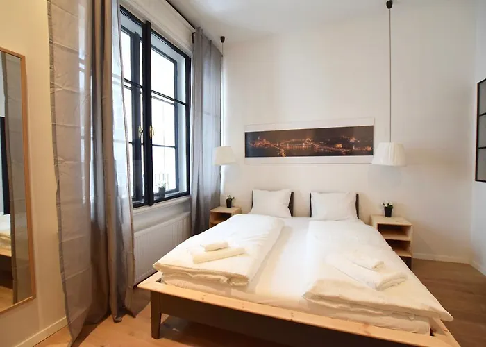 Luxury By Hi5 - Bajcsy Apartamento *
